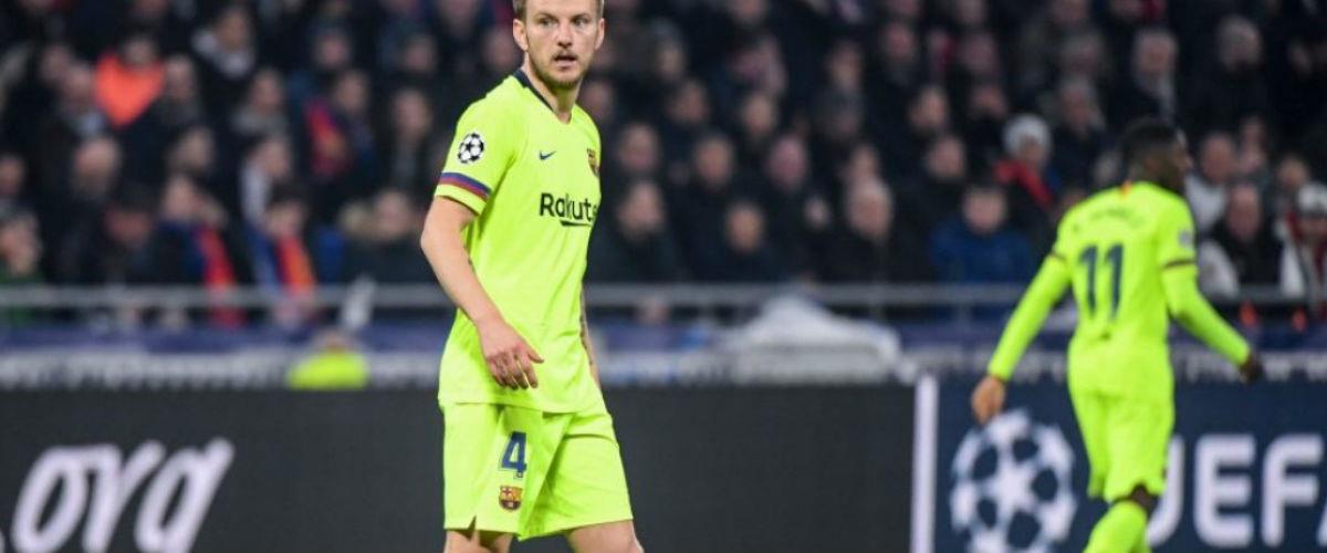 Απέρριψε την προοπτική της μετακίνησής του στην Αγγλία από την Μπαρτσελόνα προκειμένου να συνεχίσει την καριέρα του στην Ίντερ