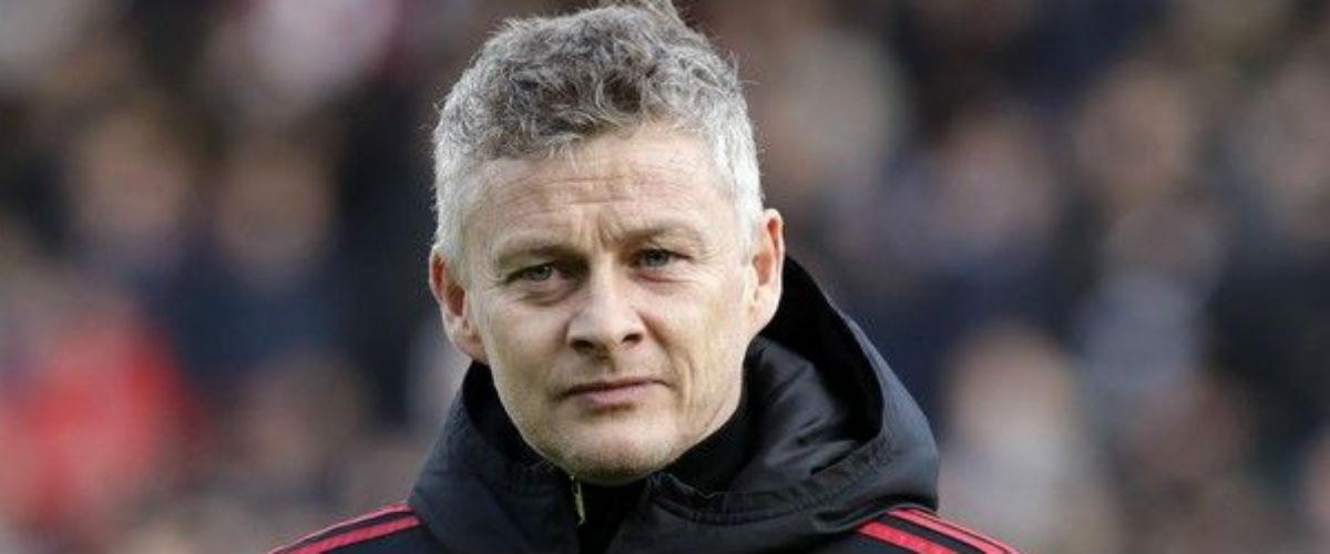 Ο προπονητής της Μάντσεστερ Γιουνάιτεντ, Όλε Γκούναρ Σόλσκιερ, δεν μπορεί να μείνει στο ιδιόκτητο σπίτι του στο Τσέσαιρ, γιατί εκεί έχει εγκατασταθεί ο... Βίρτζιλ φαν Ντάικ της Λίβερπουλ