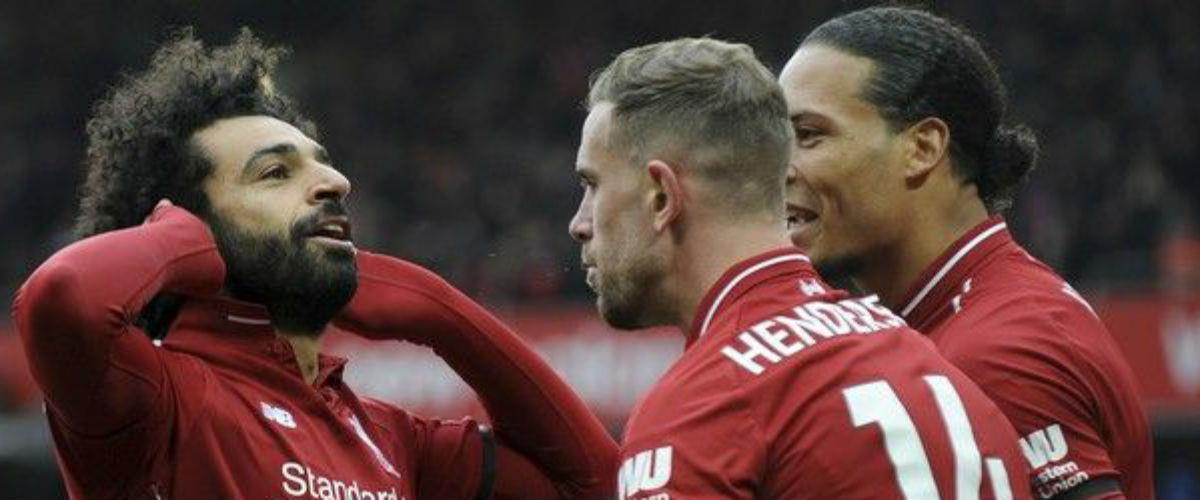 Με τους Μανέ και Σαλάχ να βάζουν φωτιά στο "Άνφιλντ", η Λίβερπουλ νίκησε 2-0 της Τσέλσι και έπιασε κορυφή, πανηγυρίζοντας παράλληλα την πρώτη εντός έδρας νίκη επί των μπλε από το 2012 