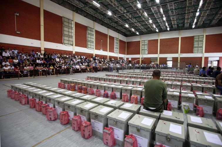 ΕΥΡΩΕΚΛΟΓΕΣ - ΠΑΡΑΔΟΣΗ ΚΑΛΠΩΝ