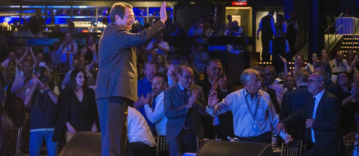 ΝΙΚΟΣ ΑΝΑΣΤΑΣΙΑΔΗΣ