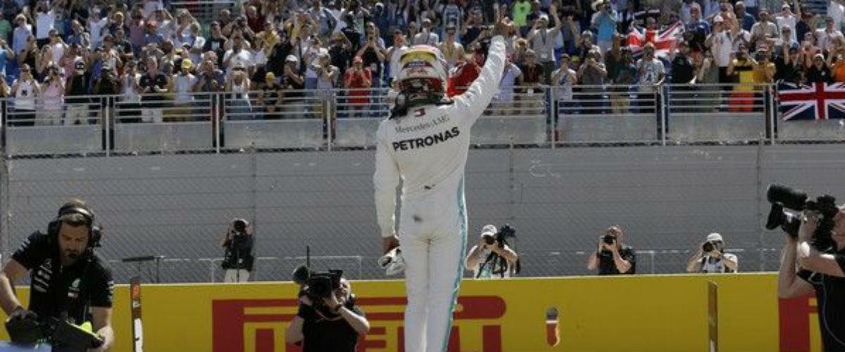 Ο Λιούις Χάμιλτον ήταν για μία ακόμα φορά εντυπωσιακός και με 1:28.319 κατέλαβε την pole position για το GP της Γαλλίας. Δίπλα θα είναι ο Μπότας και πίσω τους οι Λεκλέρκ και Φερστάπεν