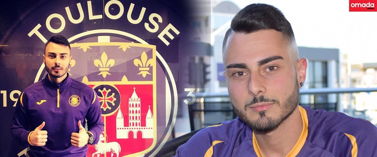 Η επιμονή του να κάνει τα... ασυνήθιστα έφεραν τον Αντρέα Νίττη να μπαίνει με επιτυχία σε ένα επαγγελματικό κλάδο και οπαδός να γίνεται υπάλληλος μίας γαλλικής ομάδας