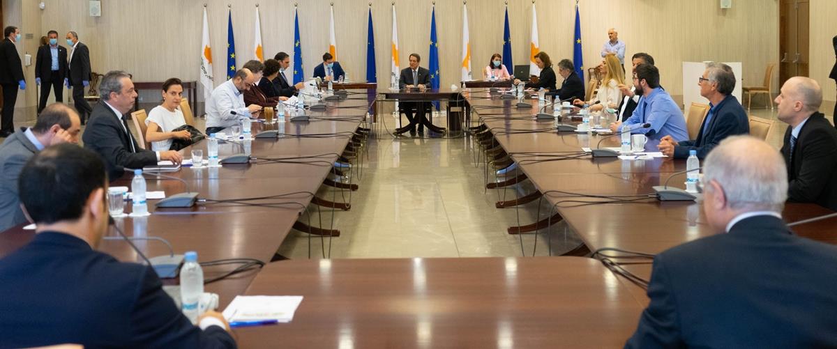 ΠτΔ – Σύσκεψη με Επιδημιολογική Ομ