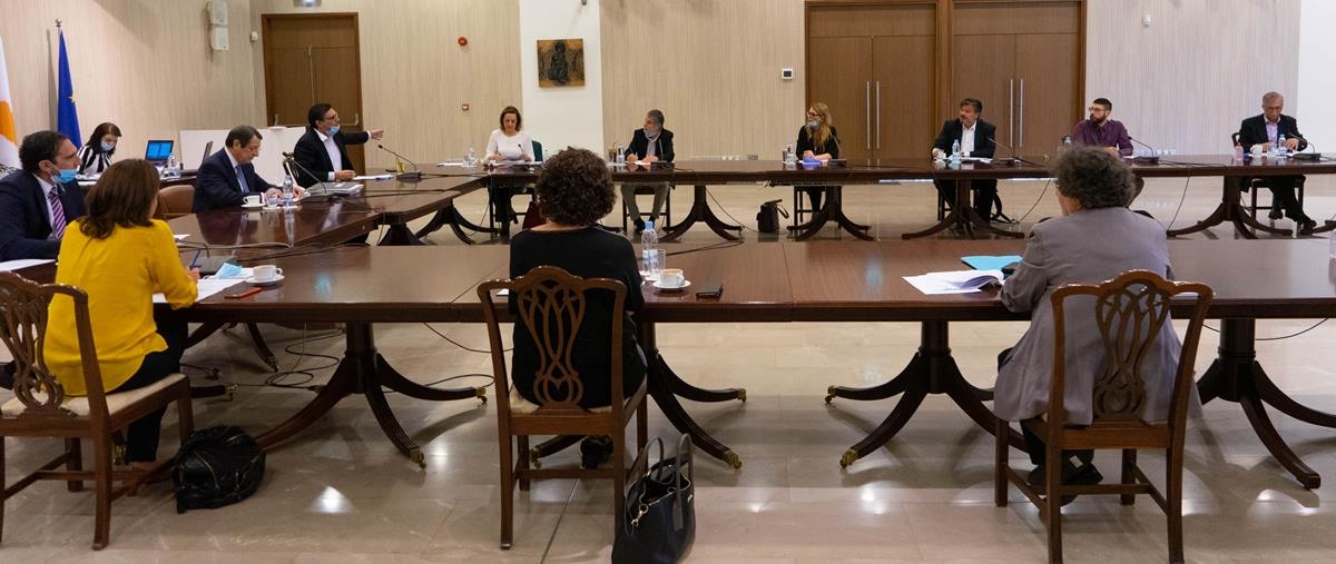 ΠτΔ – Σύσκεψη με Επιδημιολογική Ομ