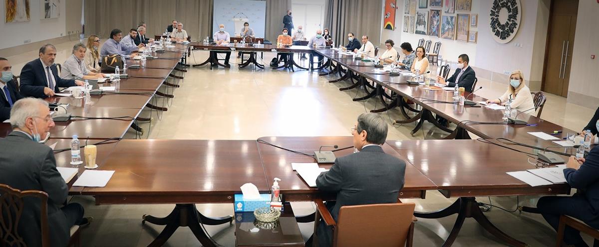 ΠτΔ – Σύσκεψη με επιδημιολογική ομ