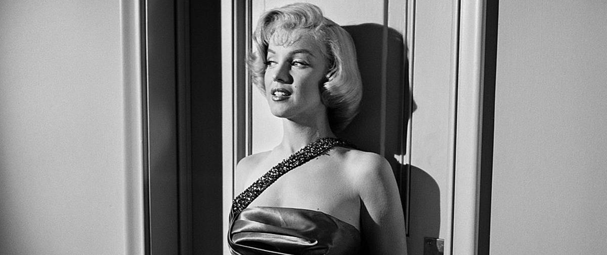 On The Set Of "How To Marry A Millionaire"