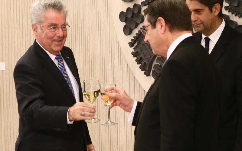 Ο Πρόεδρος της Δημοκρατίας κ. Νίκος Αναστασιάδης παραθέτει επίσημο δείπνο προς τιμή του Προέδρου της Αυστρίας δρα Heinz Fischer
