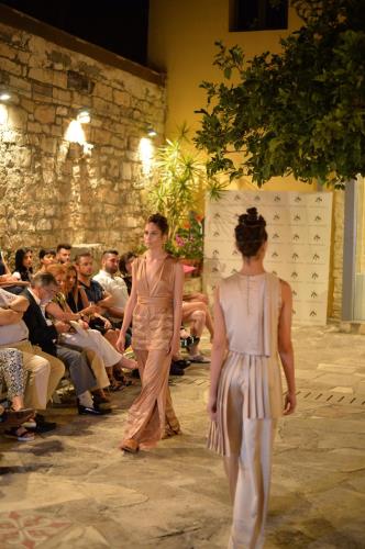 Στιγμιότυπο από το fashion show 