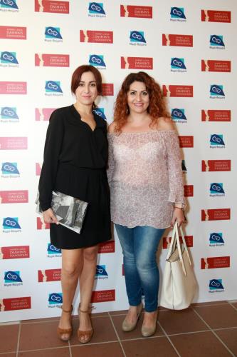 Η Έλενα Τσιγαρίδου και η Ρένα Αρτεμίου 