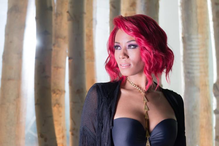 3815922170330574 shaya-003