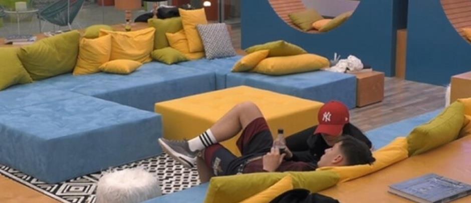 3828728866770332 house