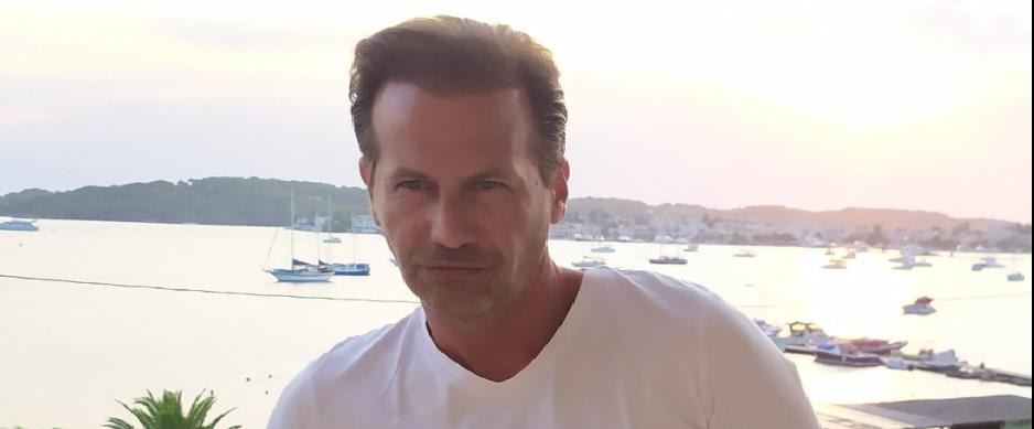 3829791376225459 xbcvx