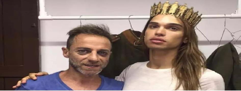 3850382828299122 δλ