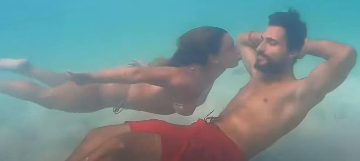 3930790825011894 sakis marialena copy 3