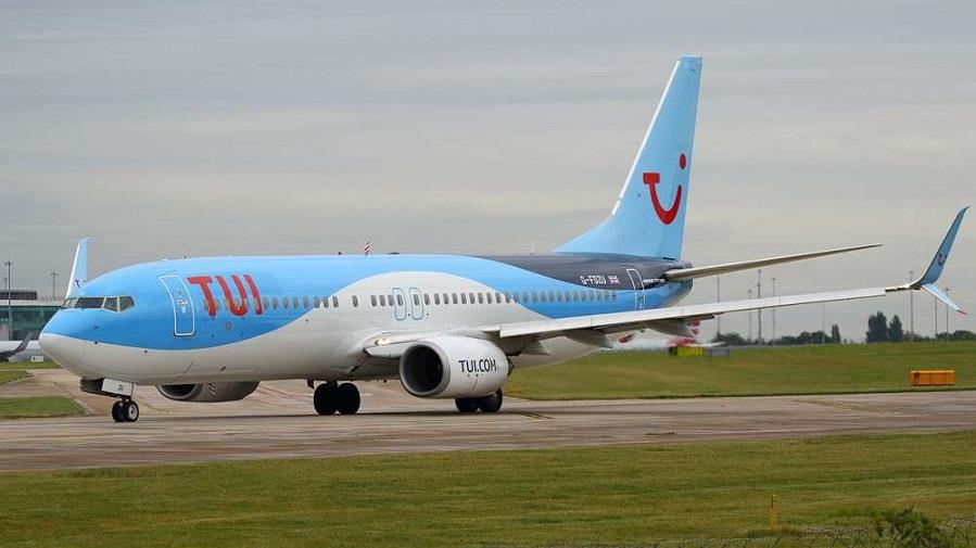 tui-airplane-2