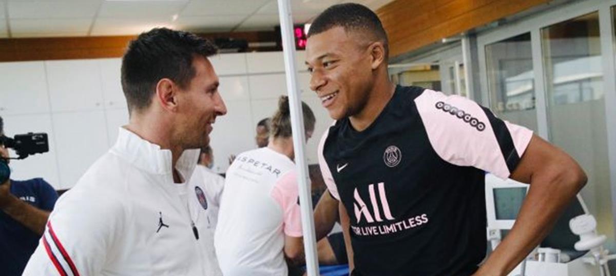 3983732823941337 mbappe-messi-hola 4 641x361