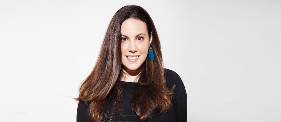 3993768493277778 MARY KATRATZOU 1