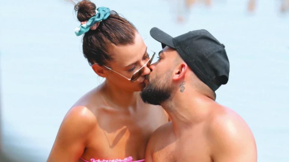 3995492950907884 narges-sadikai