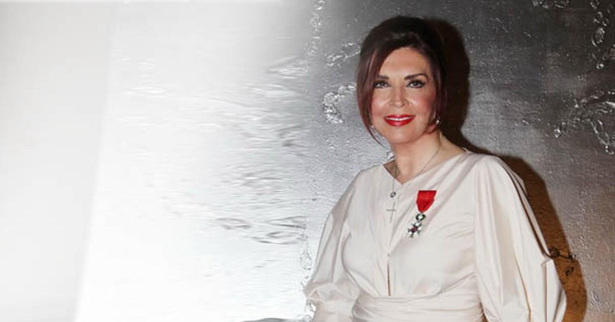 4025851216507156 ΜΙΜΗ ΝΤΕΝΙΣΗ 1