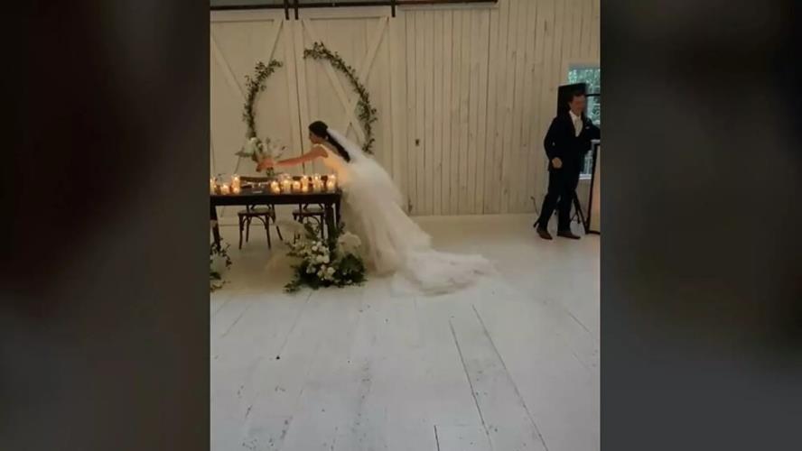 4049436365634373 image