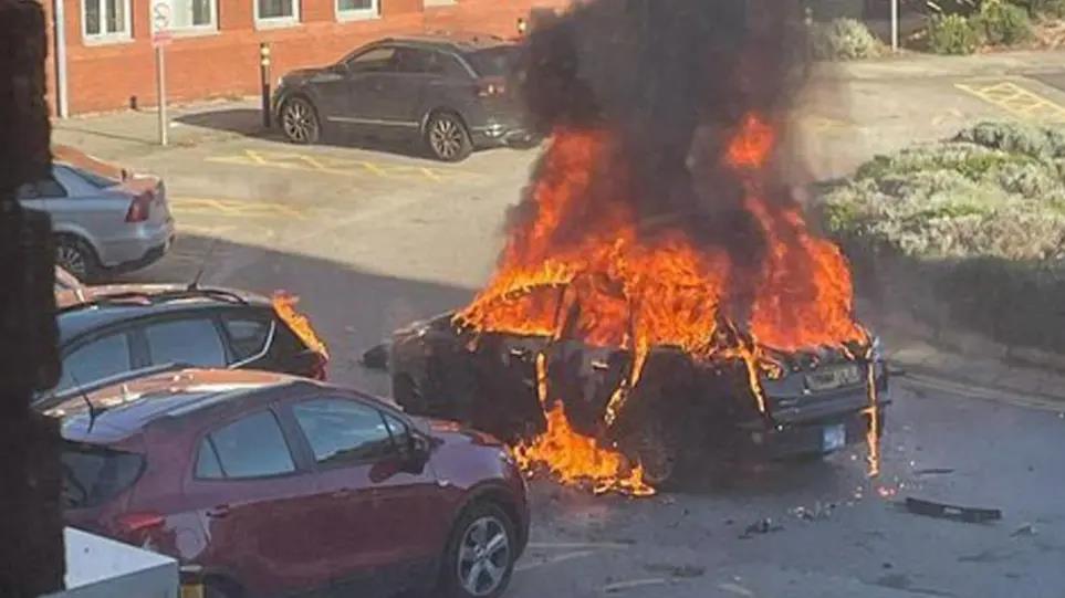 4063082348064335 image