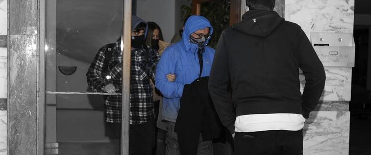 4098213745097076 cats