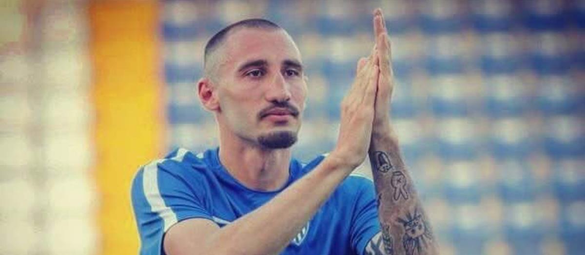 4098425784719533 DhvyYd7W4AA3Dnh