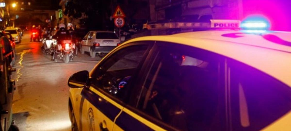 4130228068876899 police peripoliko nyxta night  082556