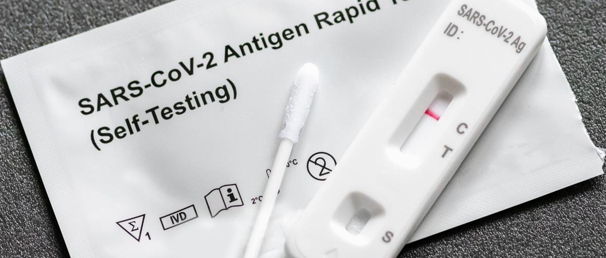 4142340403377451 COVID-19-rapid-test