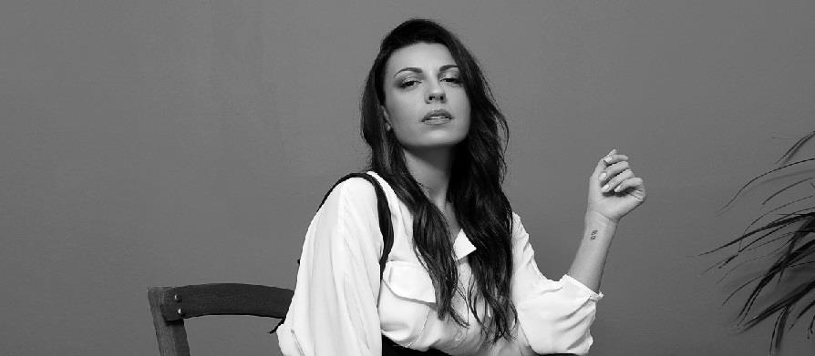 4144090193190865 ΑΝΝΑ ΜΕΝΕΝΑΚΟΥ 1