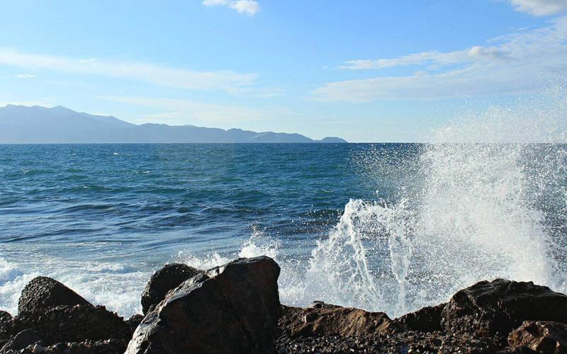 ΚΥΜΑΤΟΘΡΑΥΣΤΕΣ