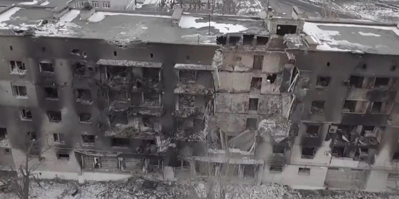 4163476015412462 image