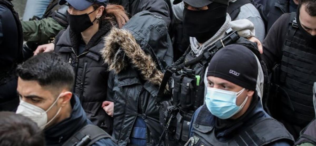 4182425108685112 roula-pispirigou-dolofonia