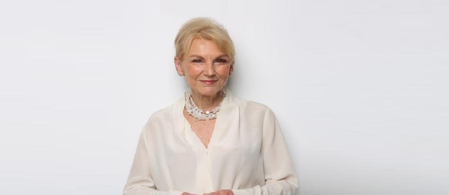 4191600624193759 ΦΩΤΕΙΝΗ ΠΙΠΙΛΗ 1