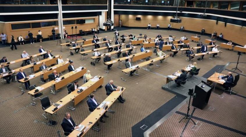 4216065897007824 image