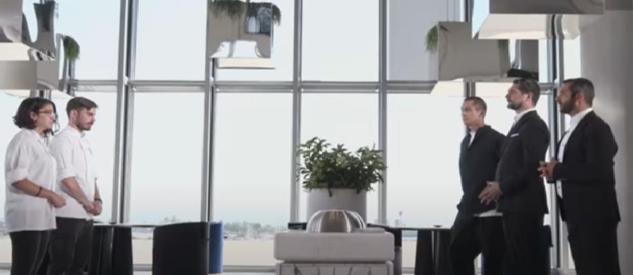 4233919838207135 C GN