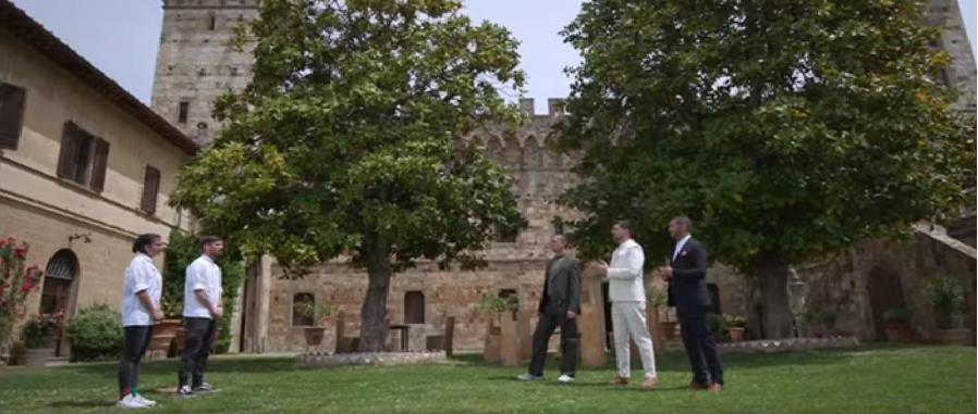 4238218803136136 hcgh