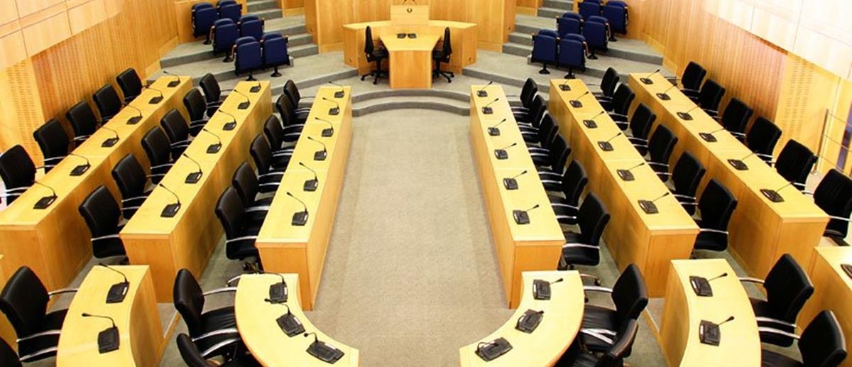 4245326953361746 vouli5a