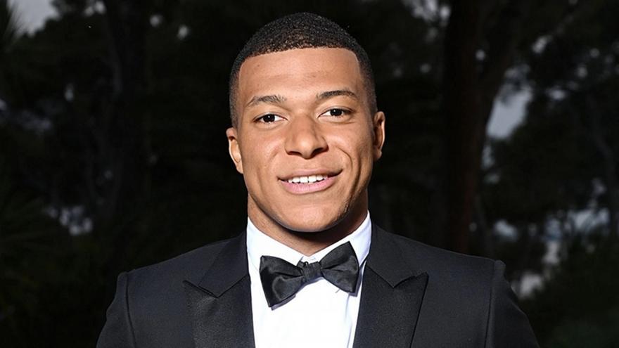 4245995873029211 mbappe 235232