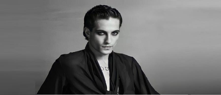 4249605566526001 Untitled