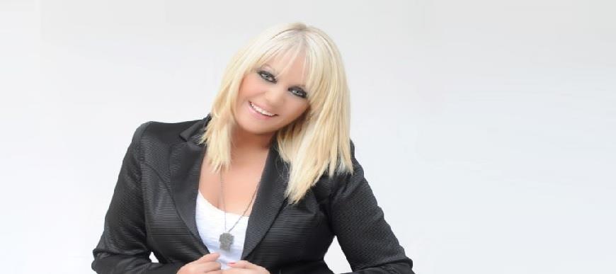 4252955290637029 ΡΟΥΛΑ ΚΟΡΟΜΗΛΑ 1