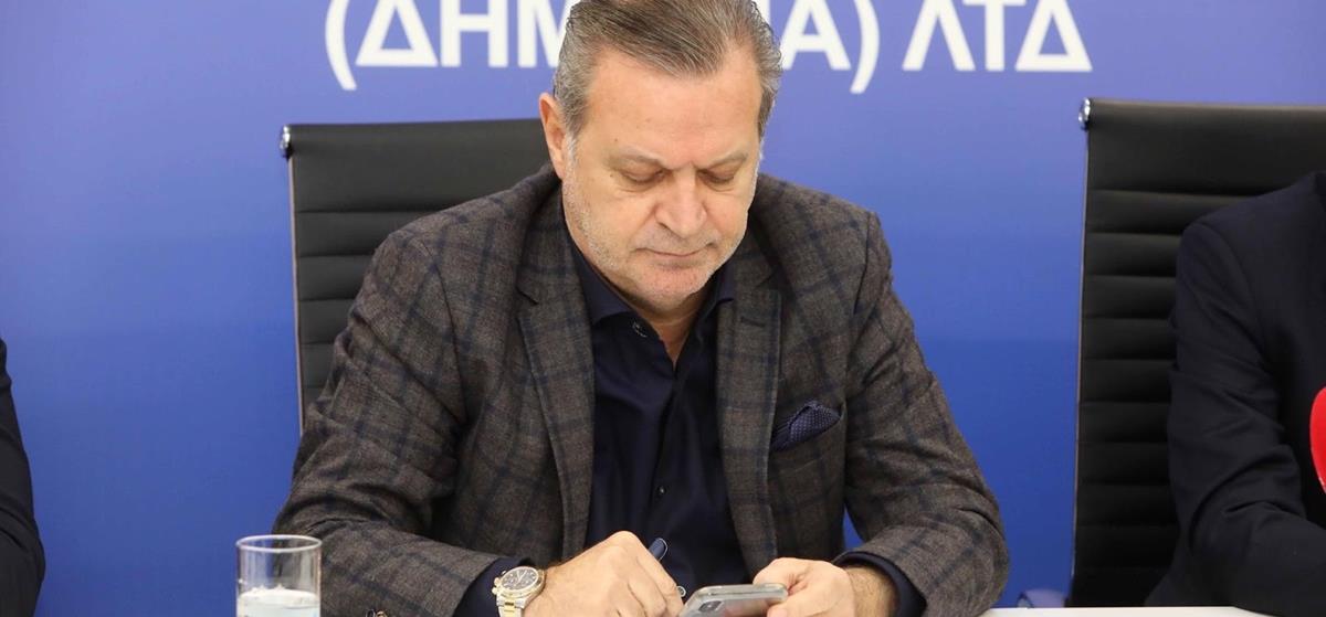 4255583637715246 0001