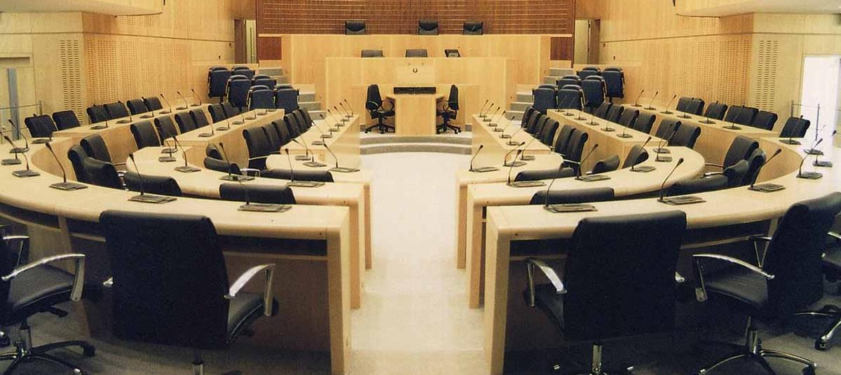 4256590653042272 530