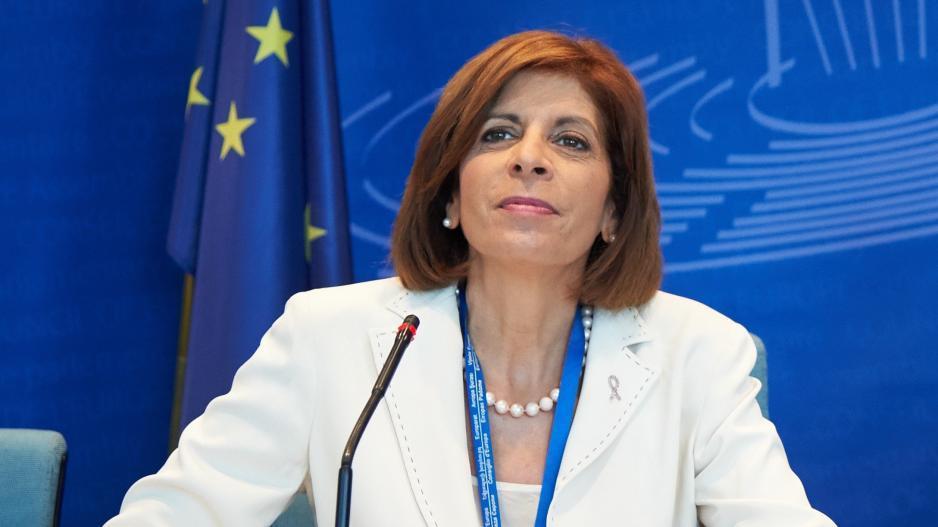 4261862967773692 image