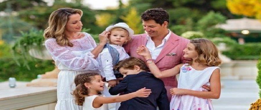 4262427761661518 Untitled