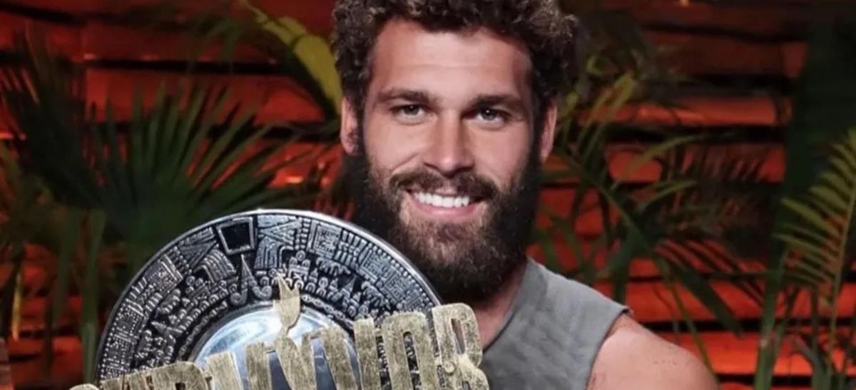 4265983899379535 120