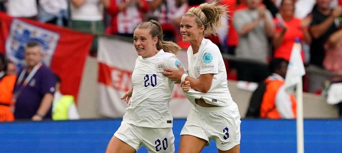 4285720622347572 FZAvme2WAAQZo6d