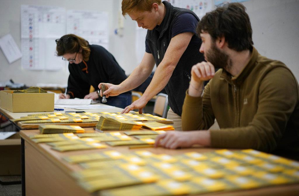 4289713279261299 image