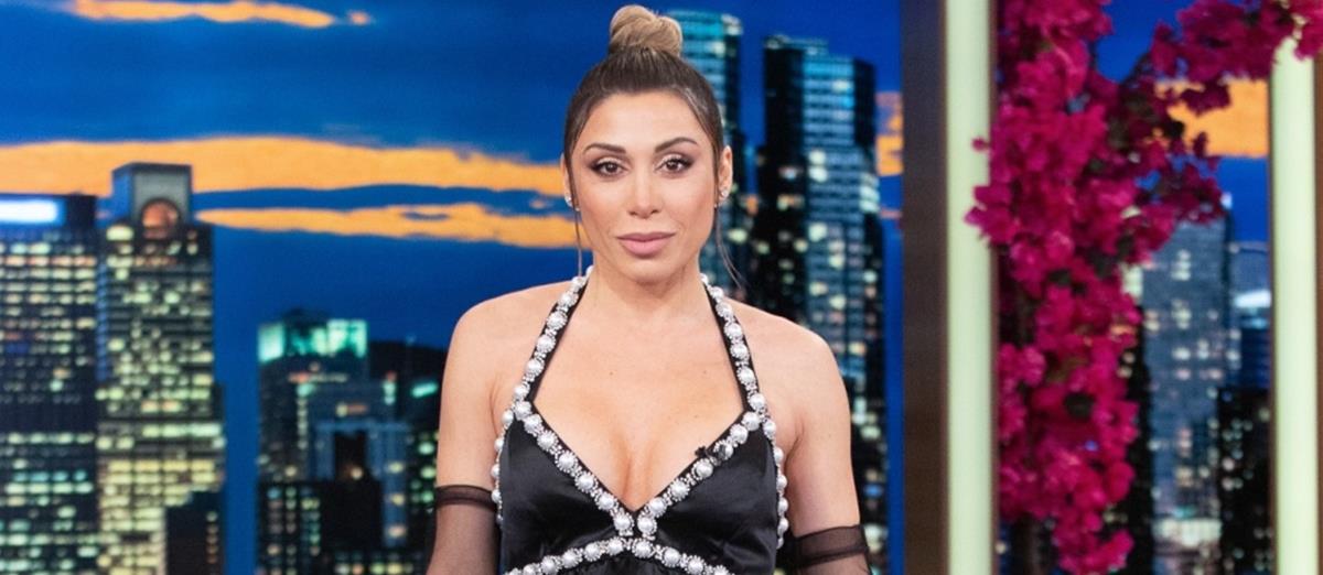 4295638354351176 502